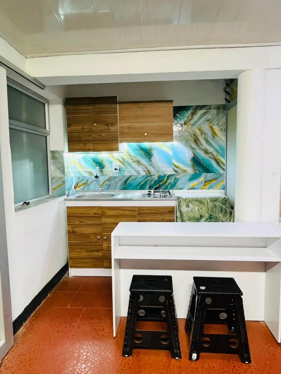 Kitchen or kitchenette