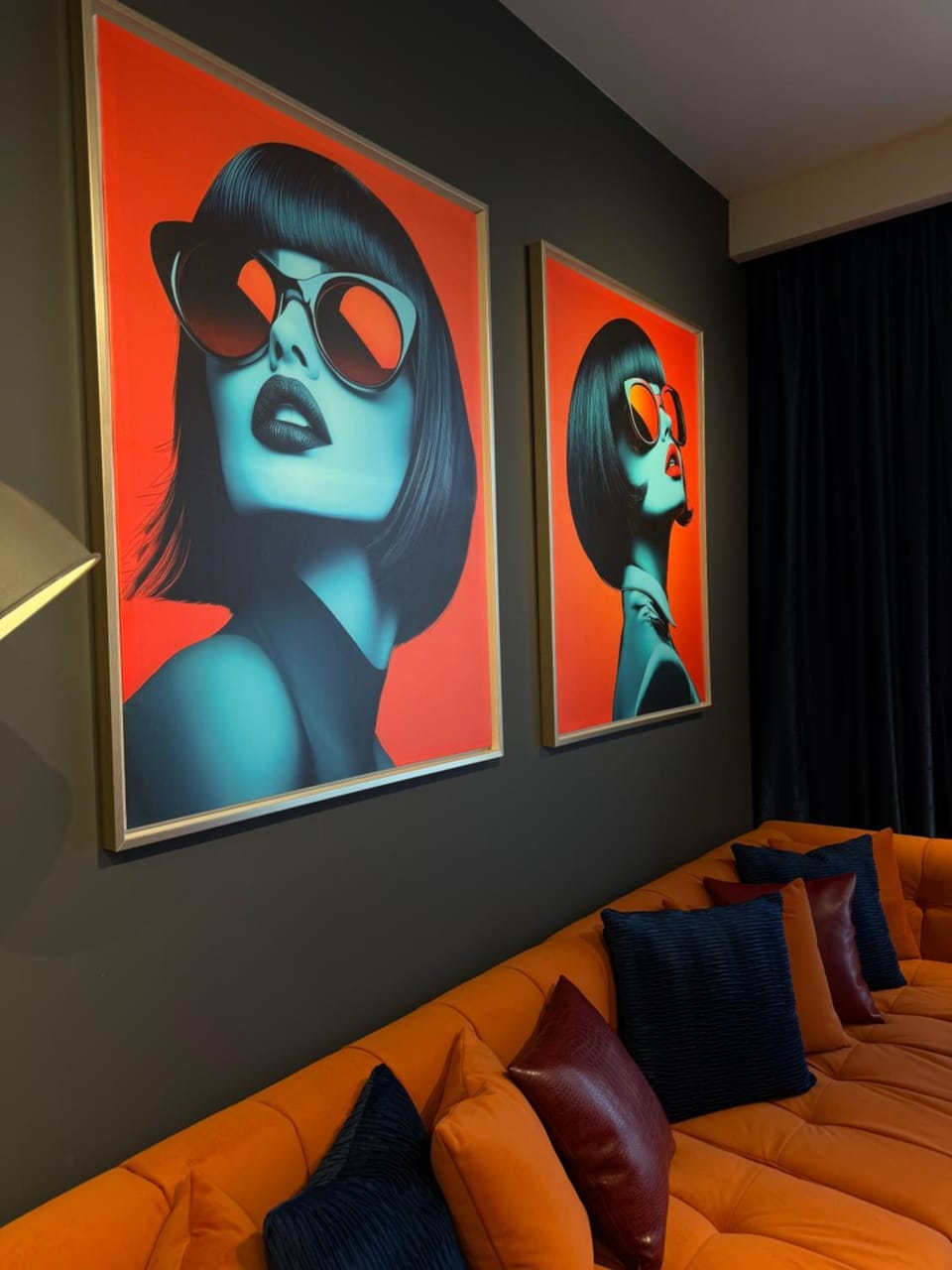 Living room, Decorative detail, Seating area