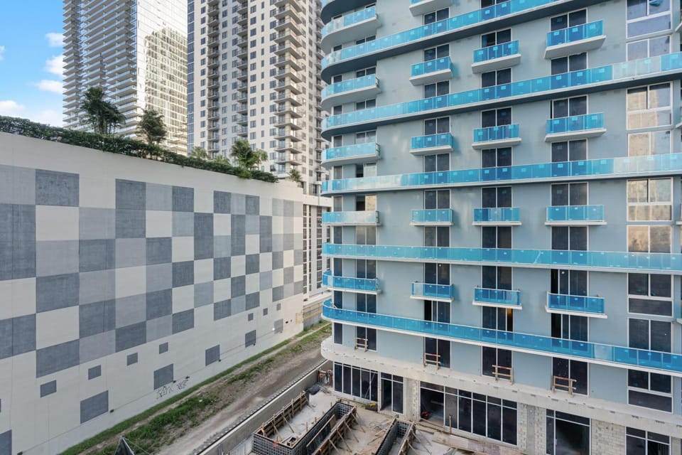 Balcony/Terrace, City view