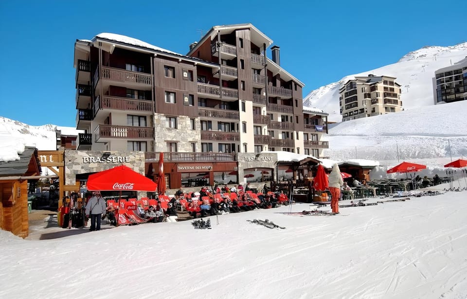 Ski InOut -Tignes Val Claret - 2 Beds Flat C214 Apartment in Tignes