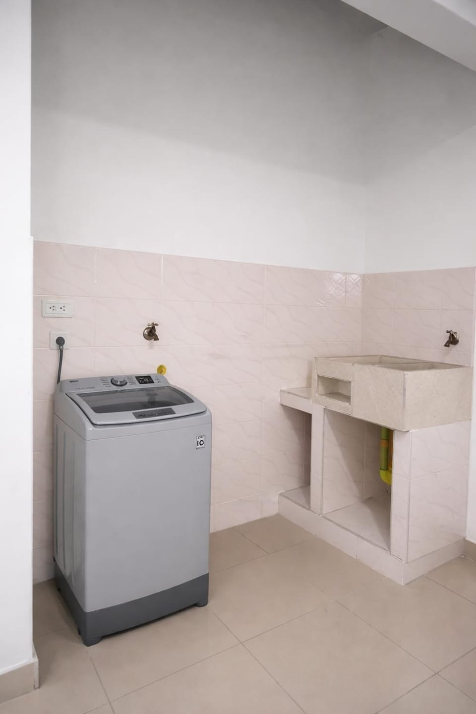 laundry, washing machine