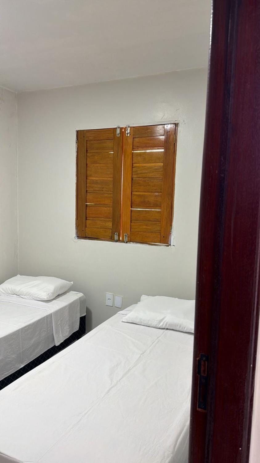 Casa em Barra de São Miguel, em condomínio com quatro duplex e área de lazer comuns House in State of Alagoas, Brazil
