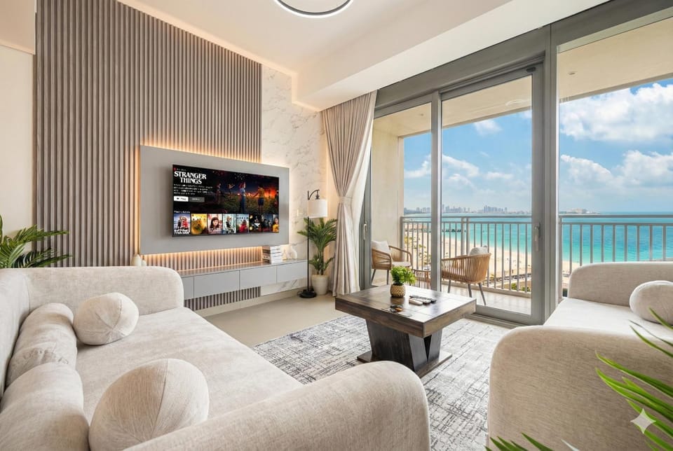 Emaar 52 42! Iconic Sea-View! Dubai Marina Apartment in Dubai