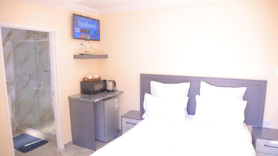Glory Guest House Bed and Breakfast in Gauteng