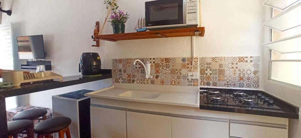 Kitnet Massaguaçu Apartment in Caraguatatuba