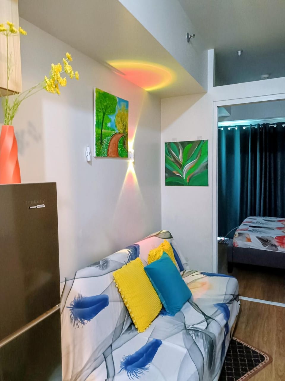 Photo of the whole room