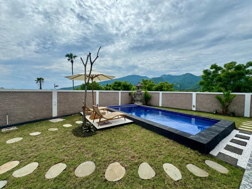 Stunning 2 Bedroom Villa with Pool & Rooftop in Amed - The Myria Villa Villa in Abang