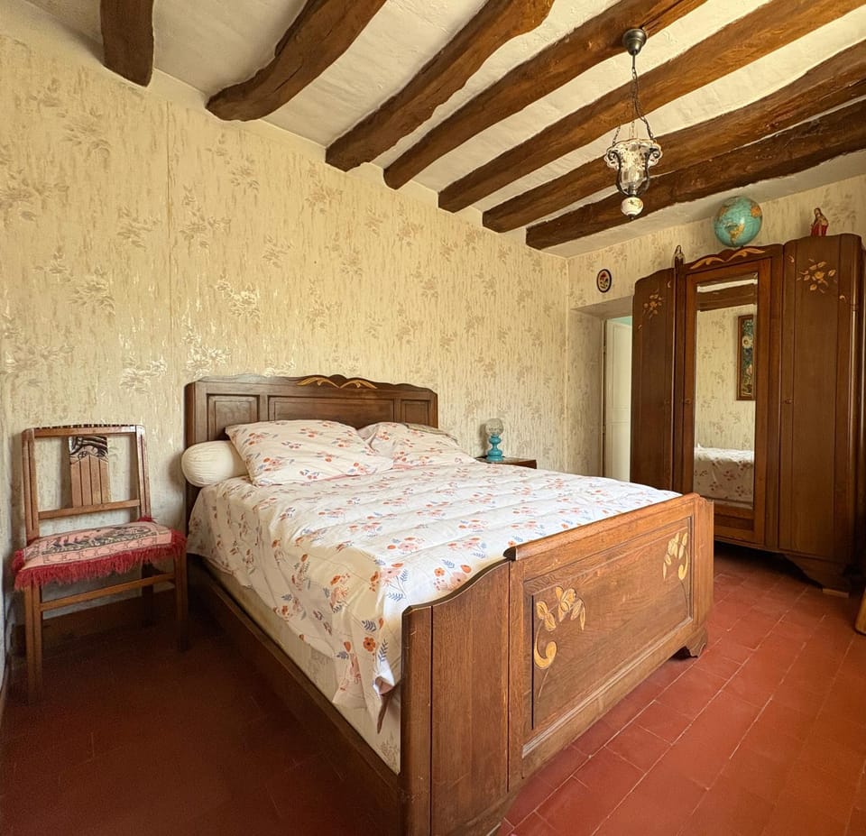Property building, Bedroom