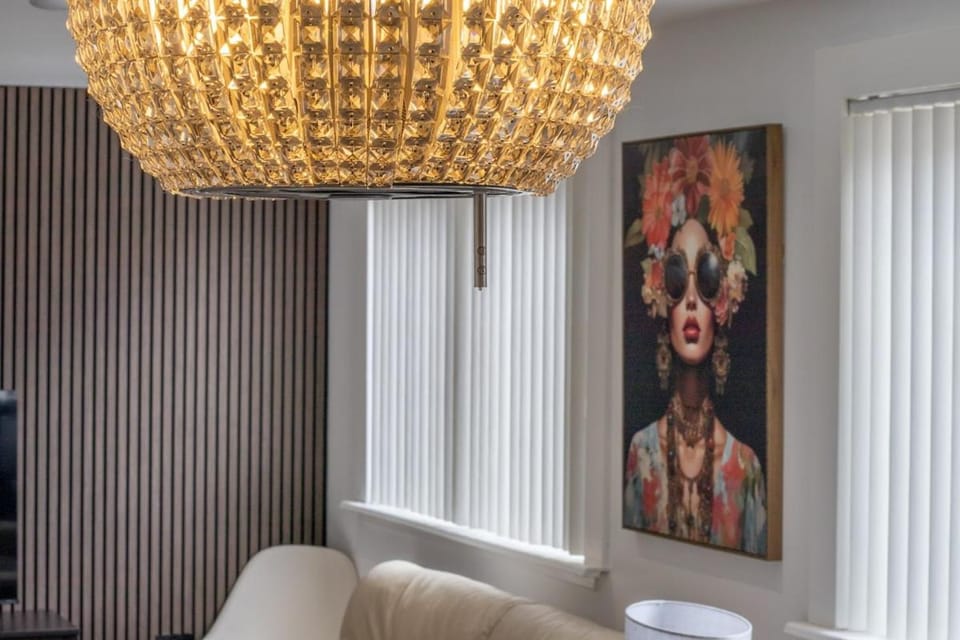 The Kings Height close to Glasgow and Edinburgh Apartment in Airdrie