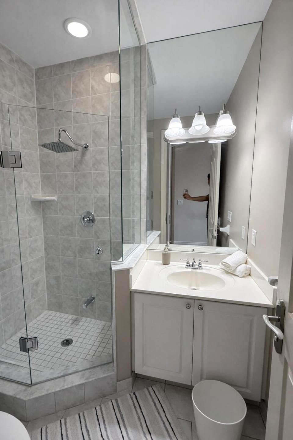 Luxury Penthouse with Celebration Square Views Apartment in Mississauga