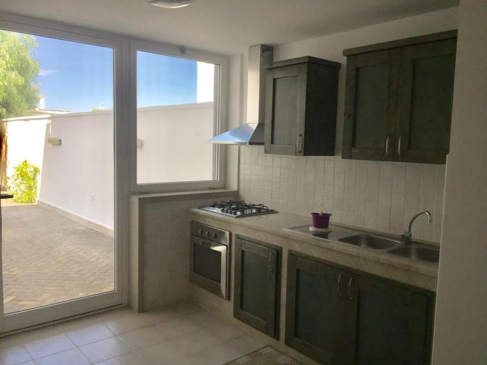 Saraceni House in Torre Lapillo