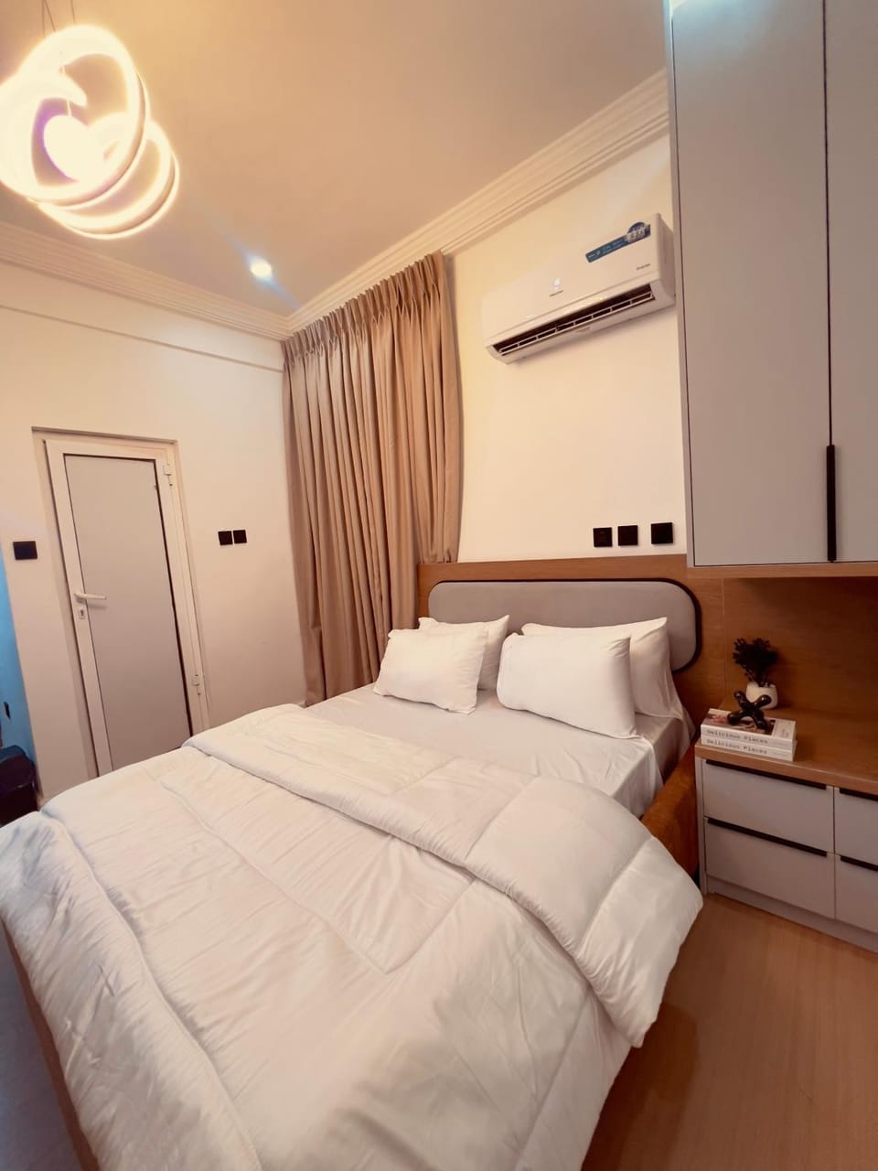 Newly Fully Furnished Studio Short Stay Apartment Apartment in Abuja