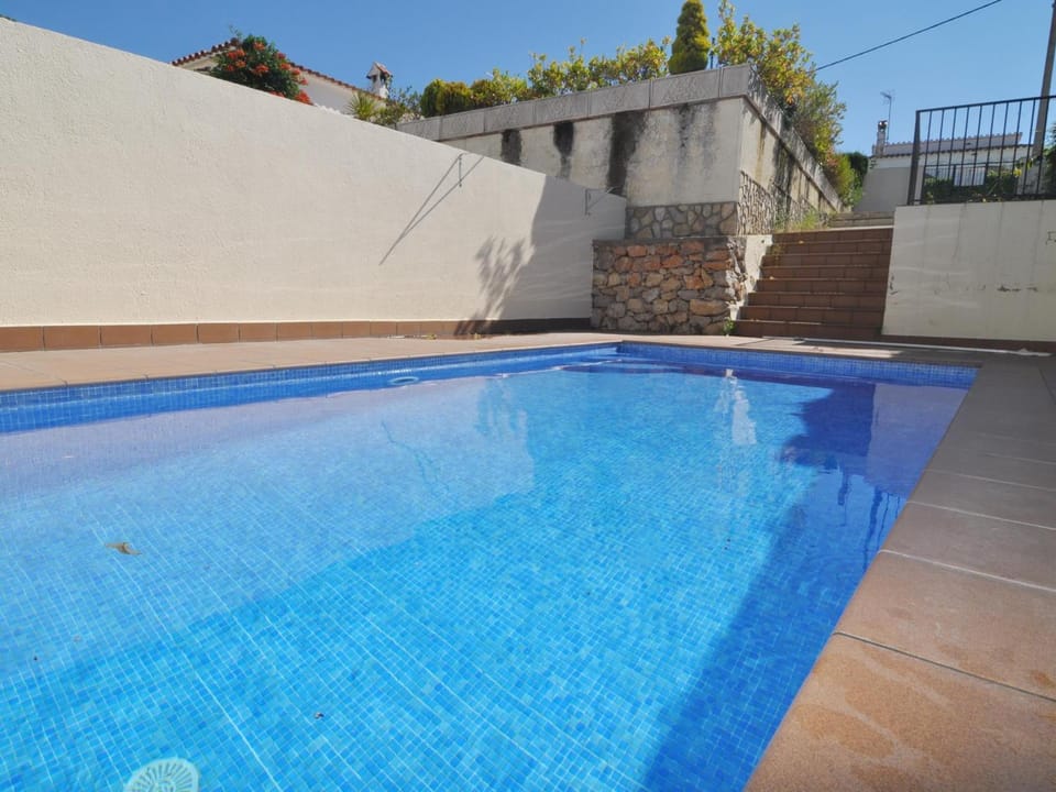 Casa con Piscina Privada y WIFI a 850m de la Playa, Torroella de Montgrí - HISP-7-2 Villa in L'Escala