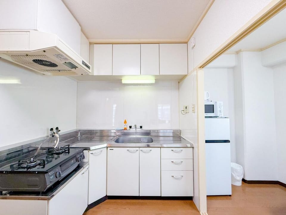City Heights Shinosaka 701 シティハイツ 新大阪701 Apartment in Osaka