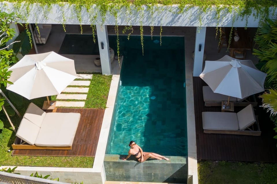 Property building, View (from property/room), Seating area, Pool view, Swimming pool, sunbed