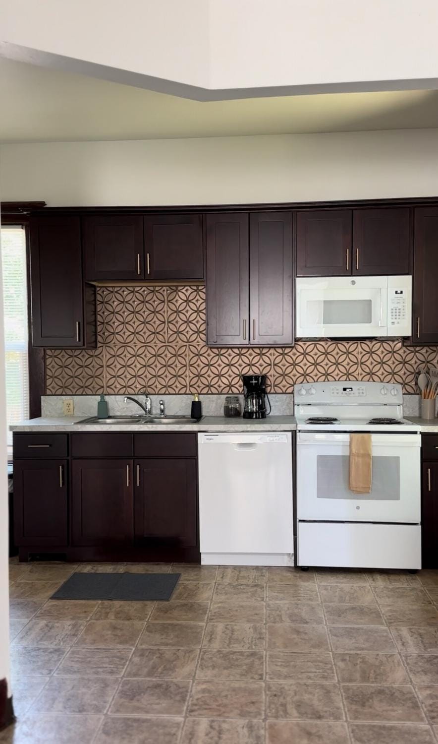 Charming Spacious 3BR Pet-Friendly Retreat Apartment in Billings