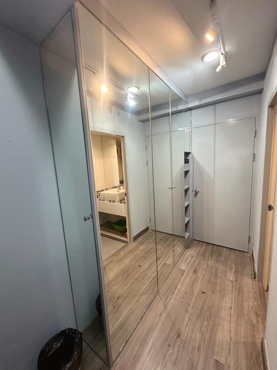 Cozy new renovated Jomtien Beach Condo A3 Apartment in Pattaya City