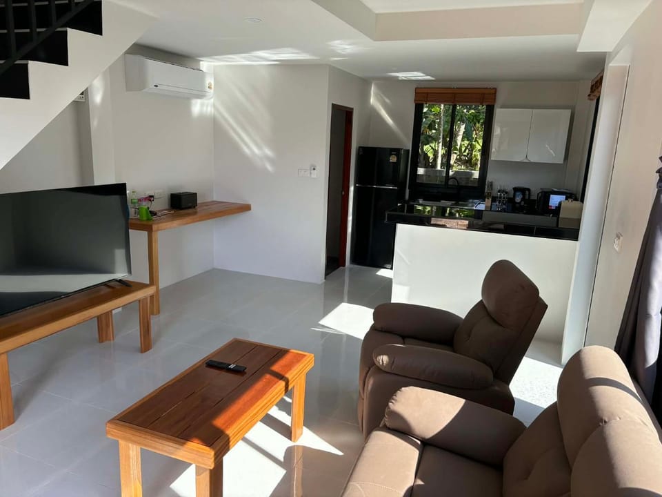 Lucky home in the heart of thongsala House in Ko Pha-ngan Sub-district