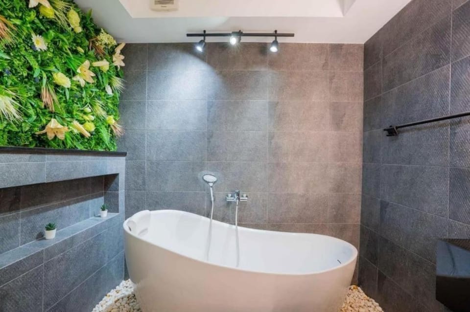 Shower, Bathroom, Bath