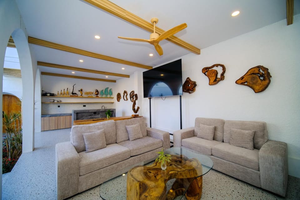 Lounge or bar