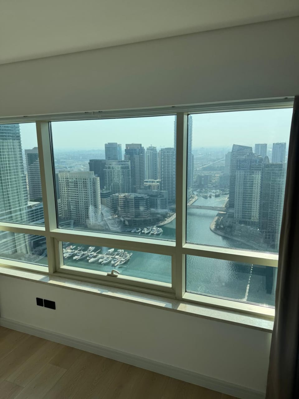 City view, Sea view