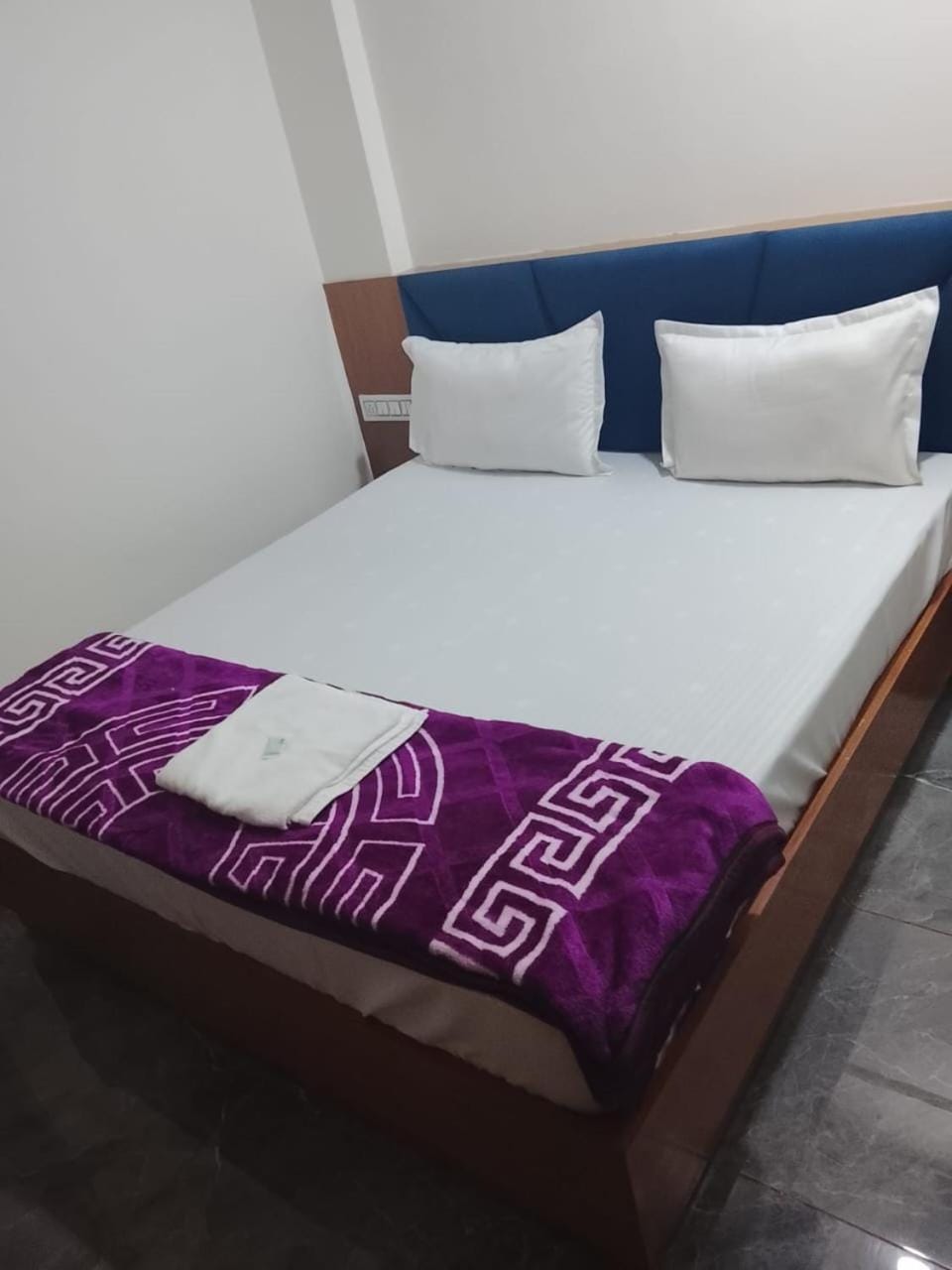 Hotel Apeksha Hotel in Ahmedabad