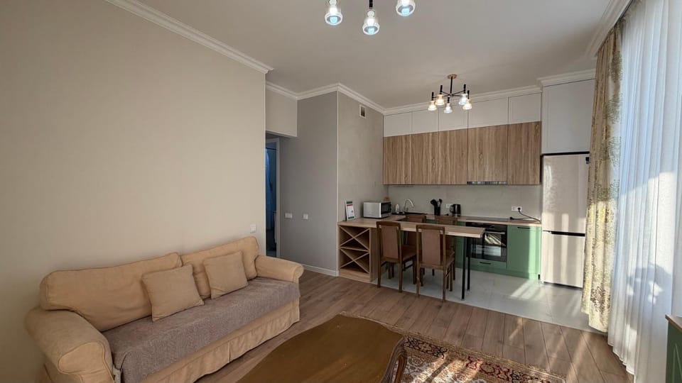Communal lounge/ TV room, Living room, Photo of the whole room, Seating area, kitchen, kitchen