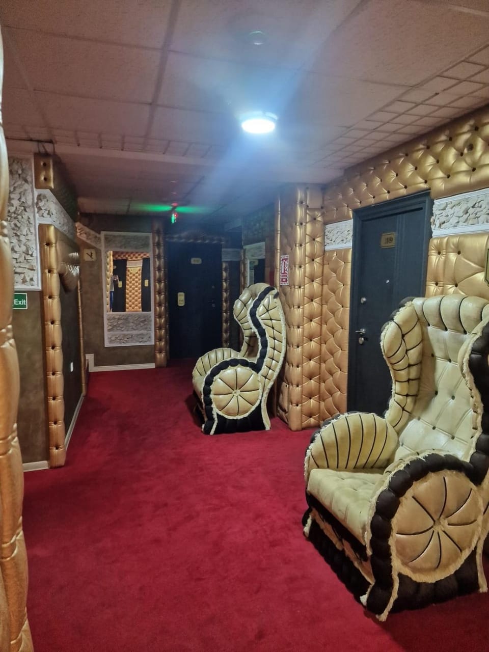Seating area
