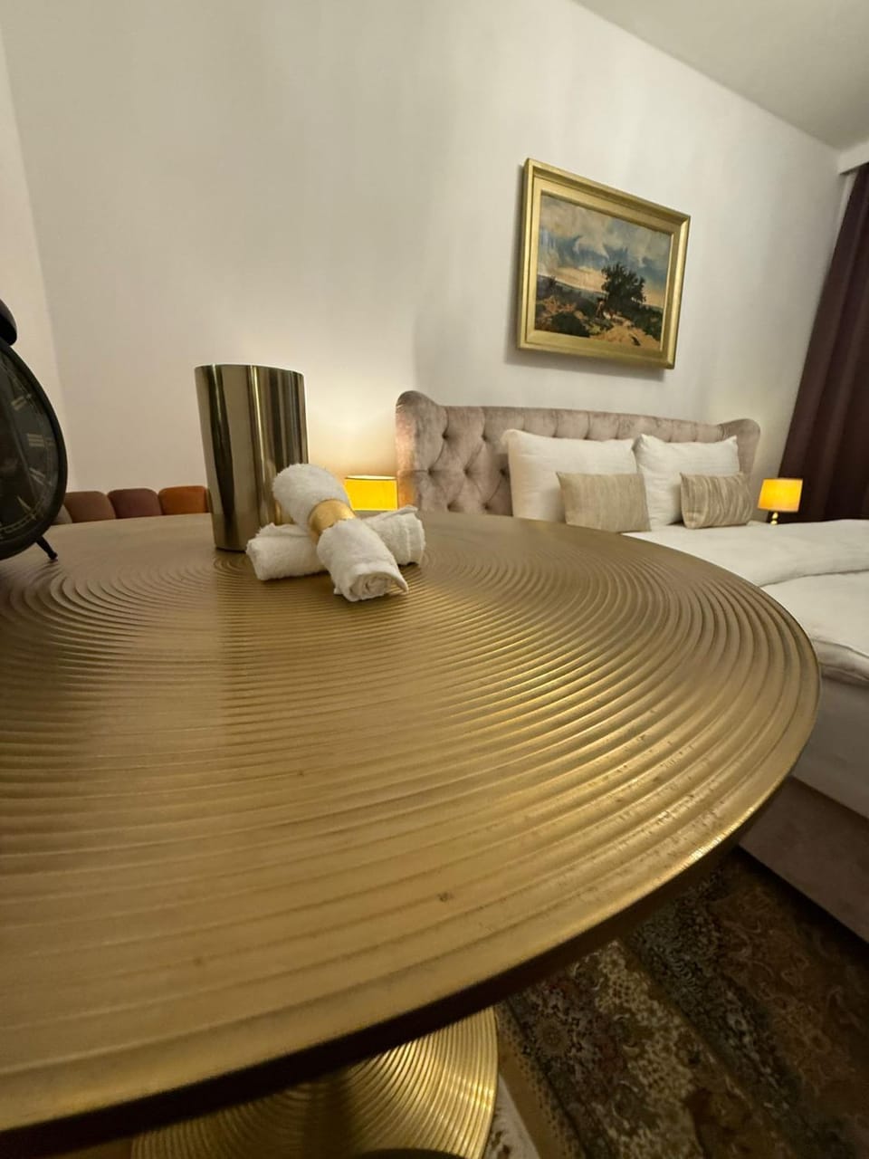 Bed, Seating area, Bedroom, towels