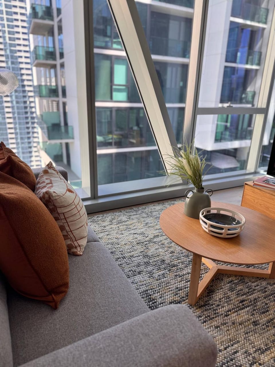 Luxury 2-Bedroom Apartment in the Heart of Melbourne House in Melbourne