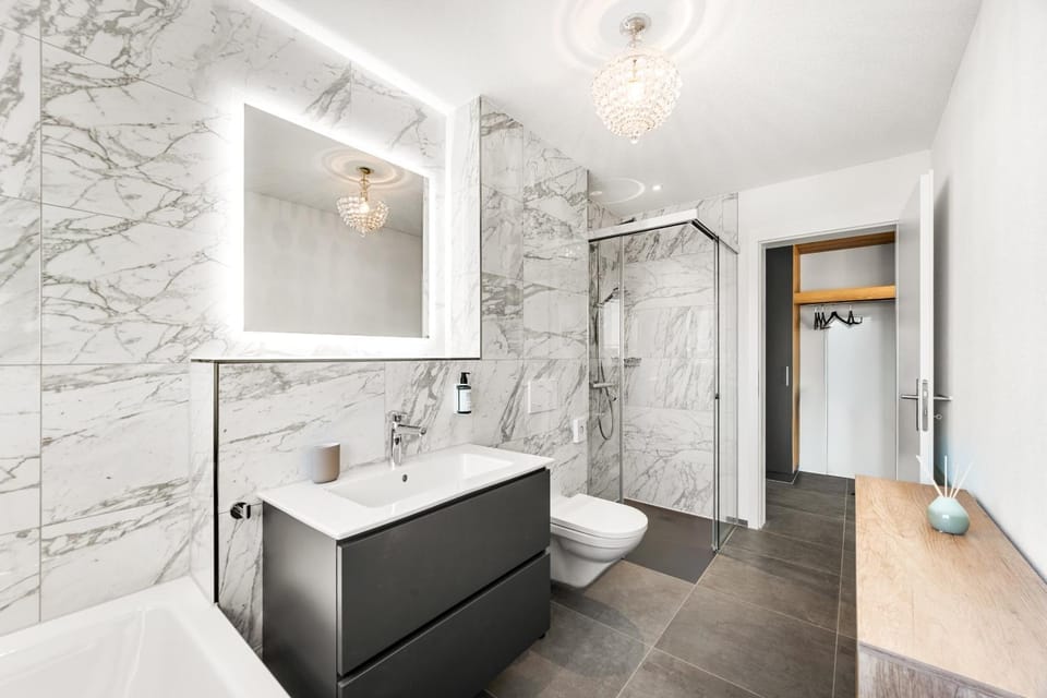 Shower, Bathroom