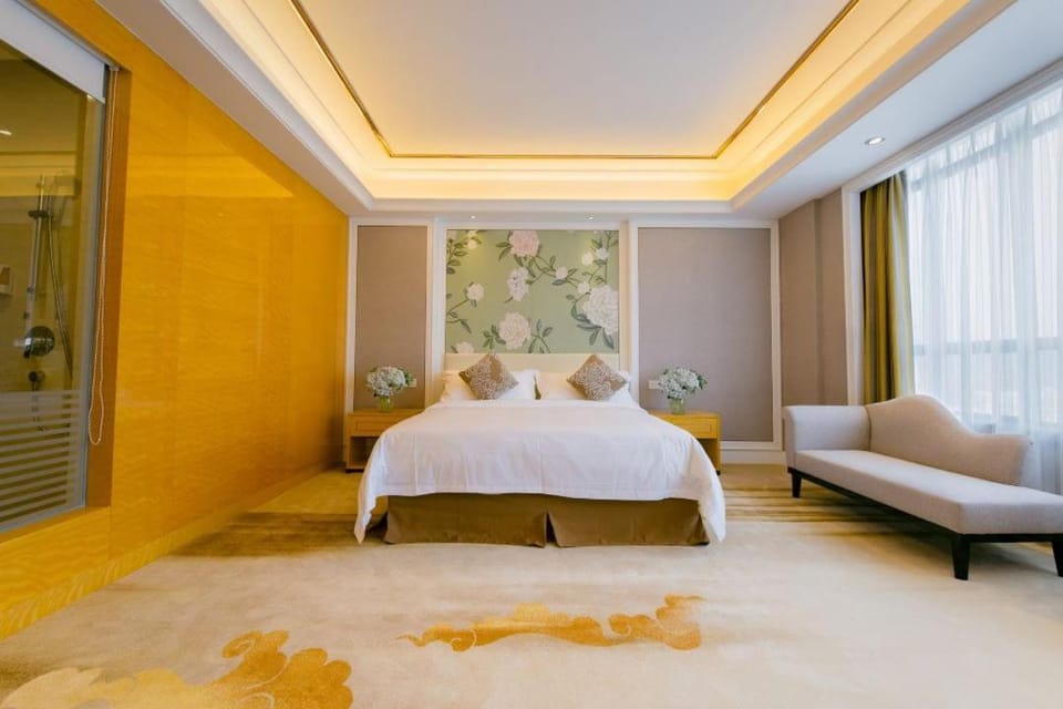 Vienna International Hotel Shenzhen Universiade Center Tianan Digital City Branch Hotel in Shenzhen