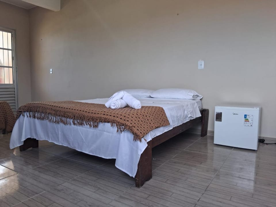 Bed, Bedroom, minibar