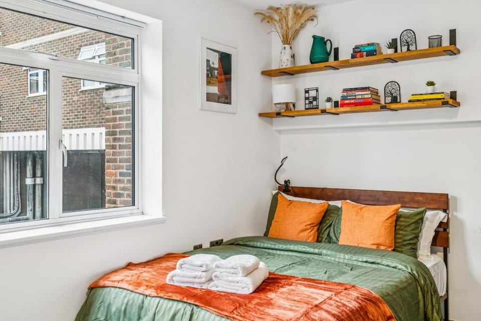 NEXA Euston Stay by KeyHol Stays Apartment in London Borough of Islington