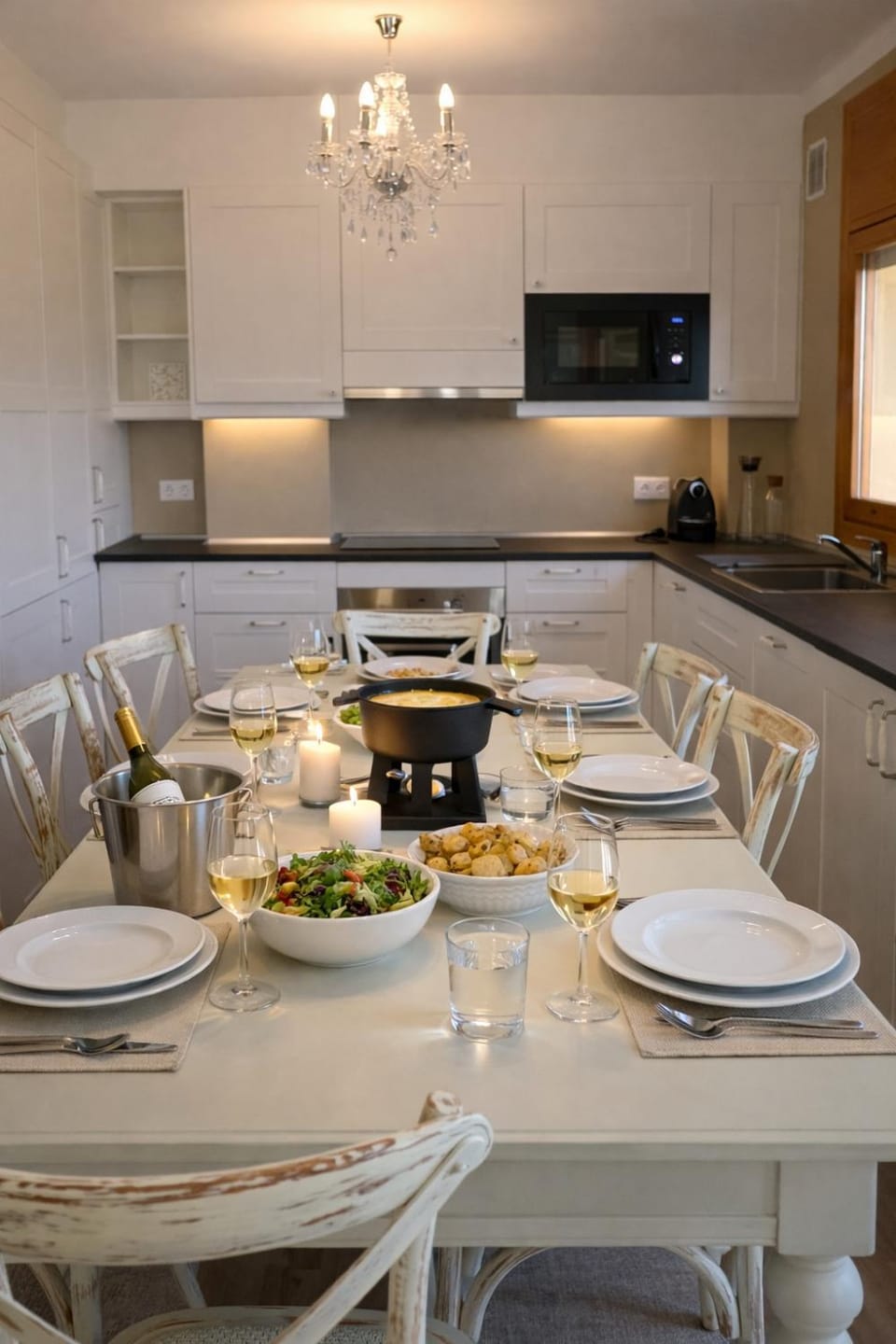Kitchen or kitchenette, Food and drinks, Dining area, Food, pet friendly, stove