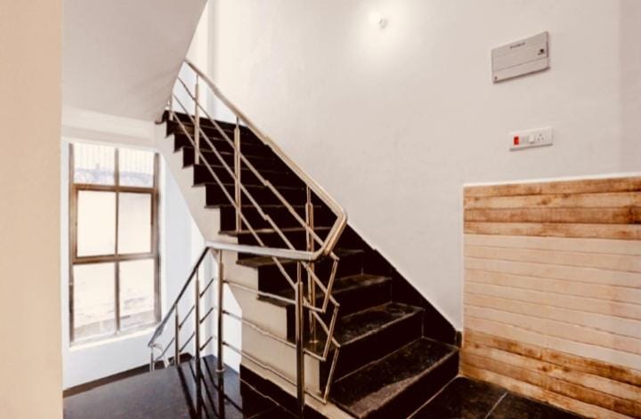Hotel HP Palace Bed and Breakfast in Uttar Pradesh