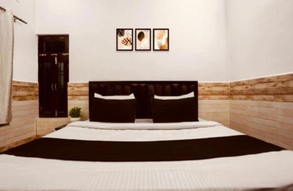 Hotel HP Palace Bed and Breakfast in Nepal