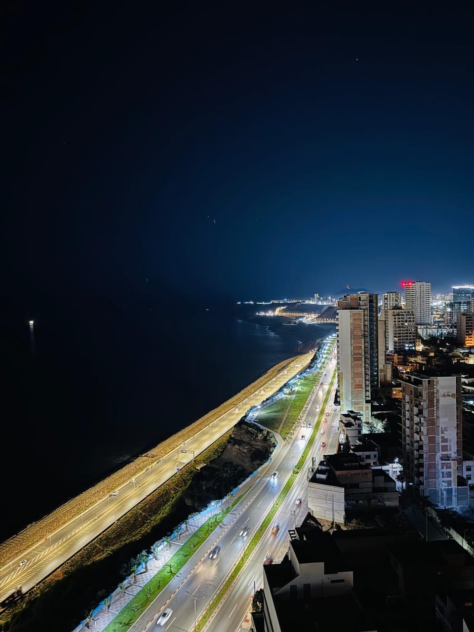 Appartement vue sur mer, 25 étages Apartment in Oran