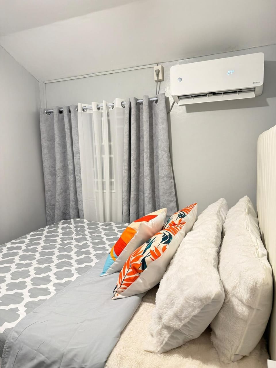 2 Bedroom Townhouse with Netflix Near Toril Bago Ulas Parking Instructions in Photos Apartment in Davao City