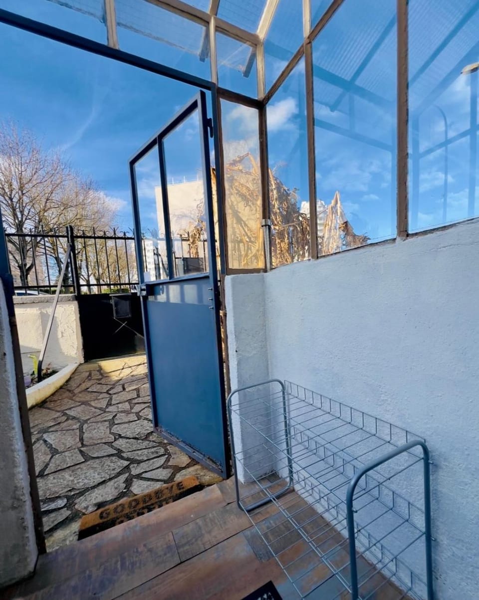 Maison Cosy avec Véranda vue sur la Loire, jardin et parking gratuit House in Blois