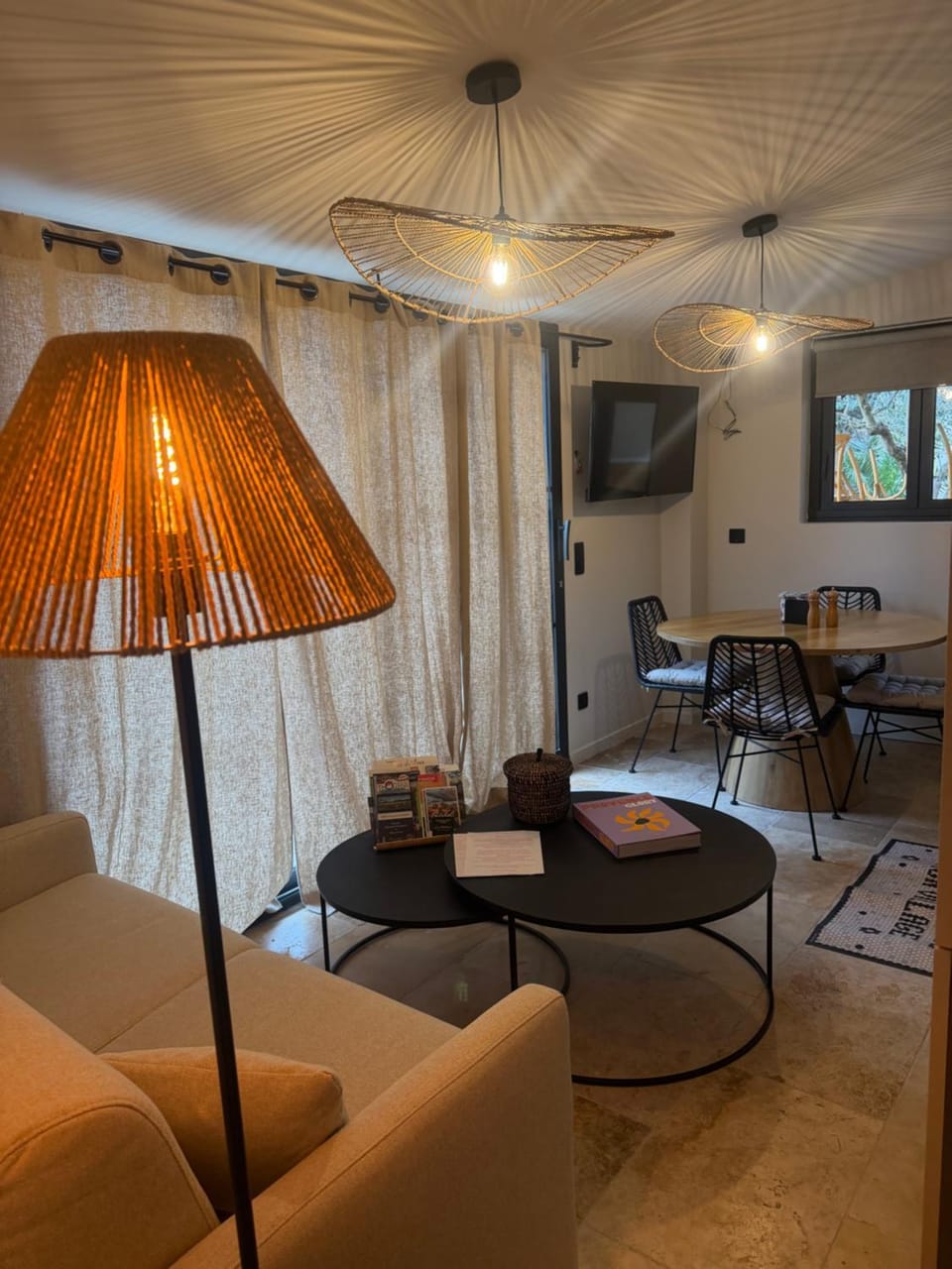 Charmant appartement T2 cosy avec piscine Apartment in Provence-Alpes-Côte d'Azur