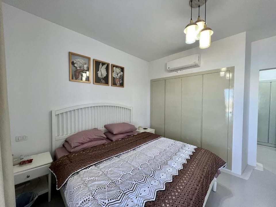 4BR Penthouse, Lagoon View, Swanlake El Gouna Apartment in Hurghada