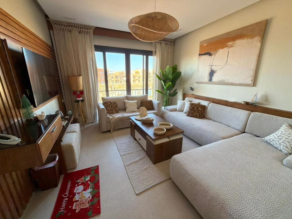 Spacious Gouna Studio | Pool Access + Terrace Apartment in Hurghada