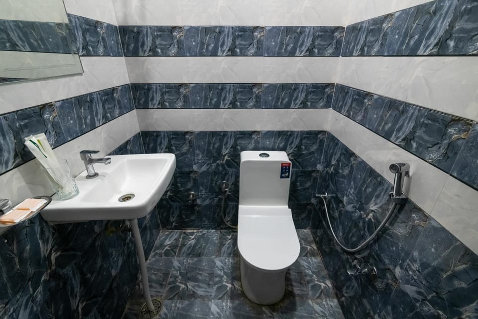 Toilet, Bathroom
