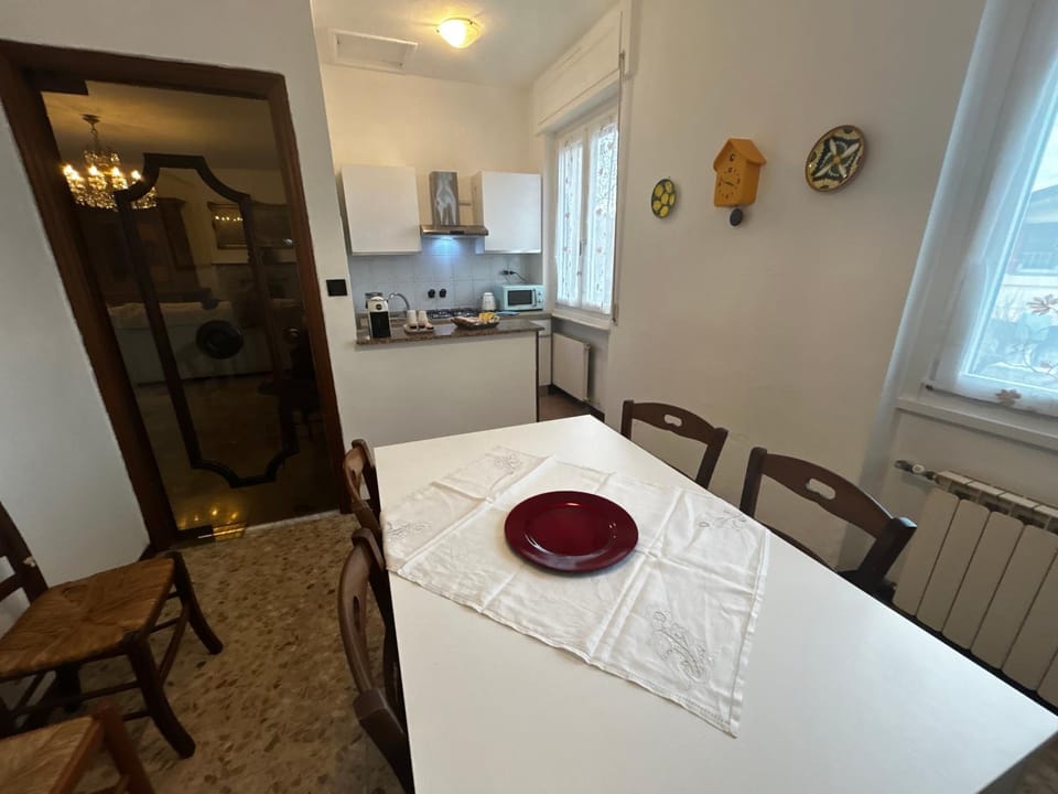 Casa di Lalla - Outlet Shopping & Beauty Apartment in Lombardy