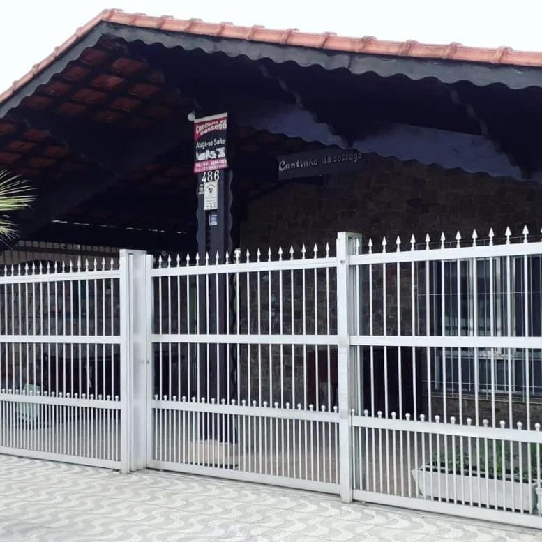 Hostelval Cantinho praia do sossego Vacation rental in State of São Paulo