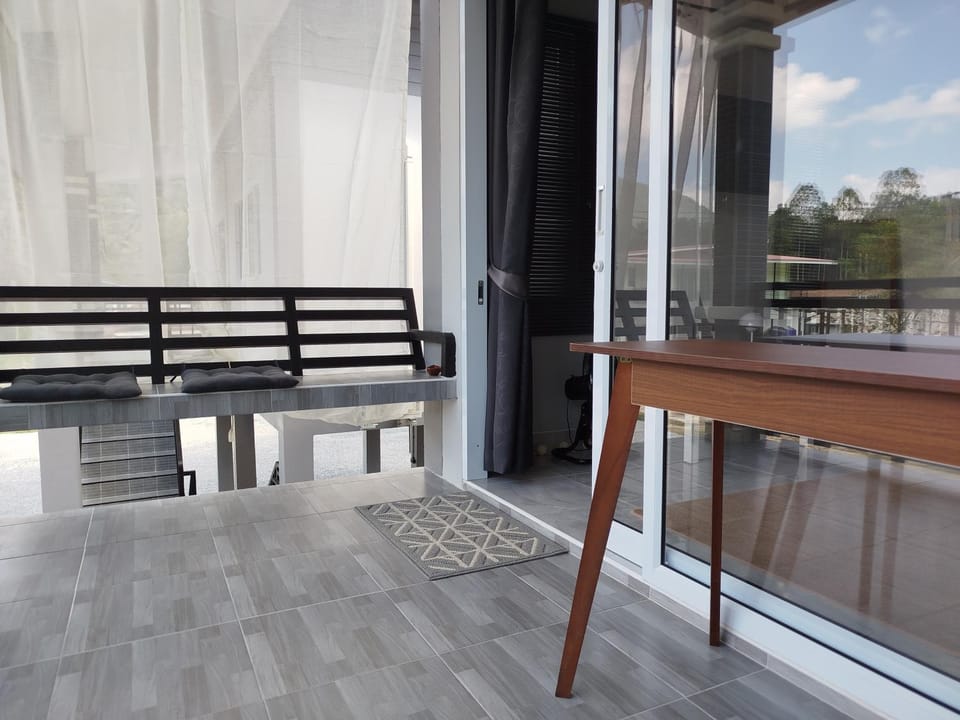 Patio, Balcony/Terrace