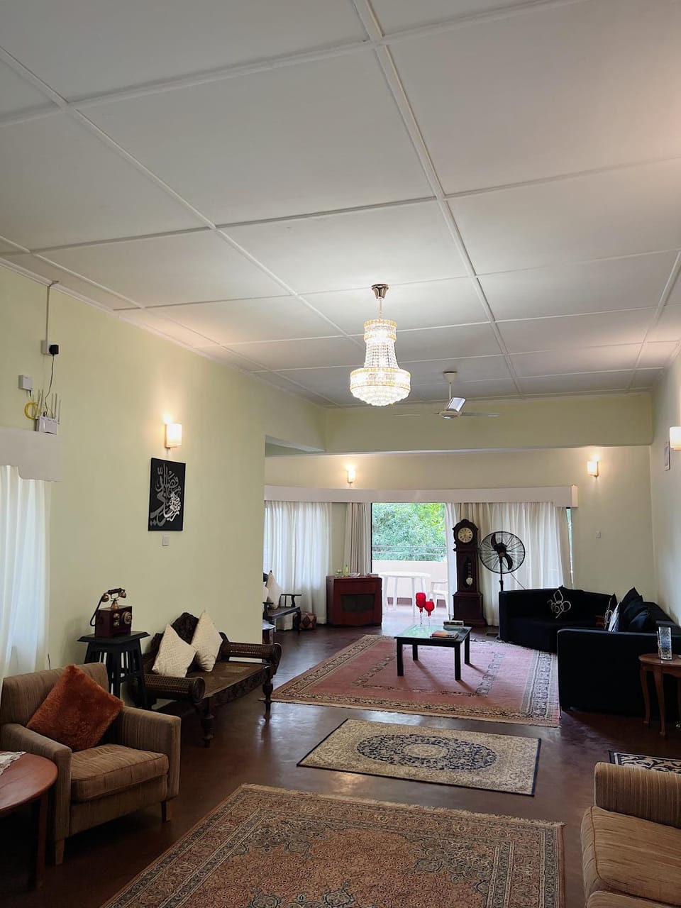 TV and multimedia, Living room, Seating area