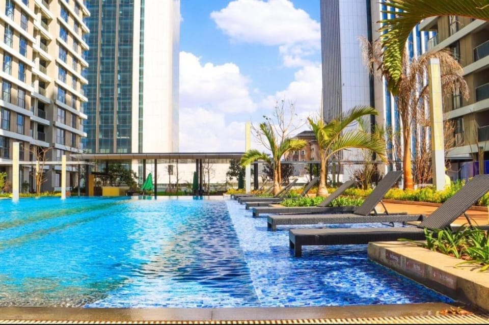 Pool view, Swimming pool, Swimming pool