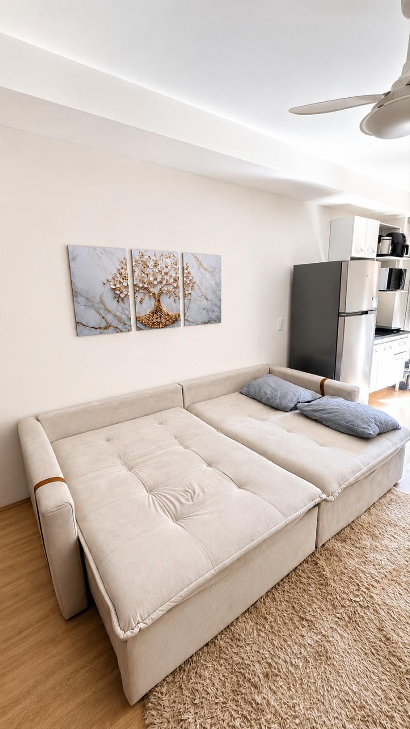 Bed, Living room